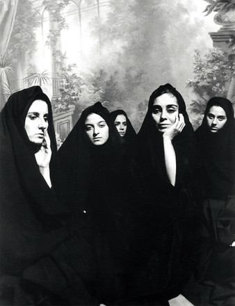 © Shirin Neshat